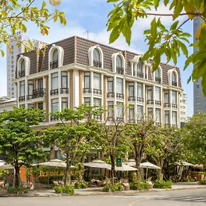 https://brilliant-majestic-cafeteria.dananghotels.net